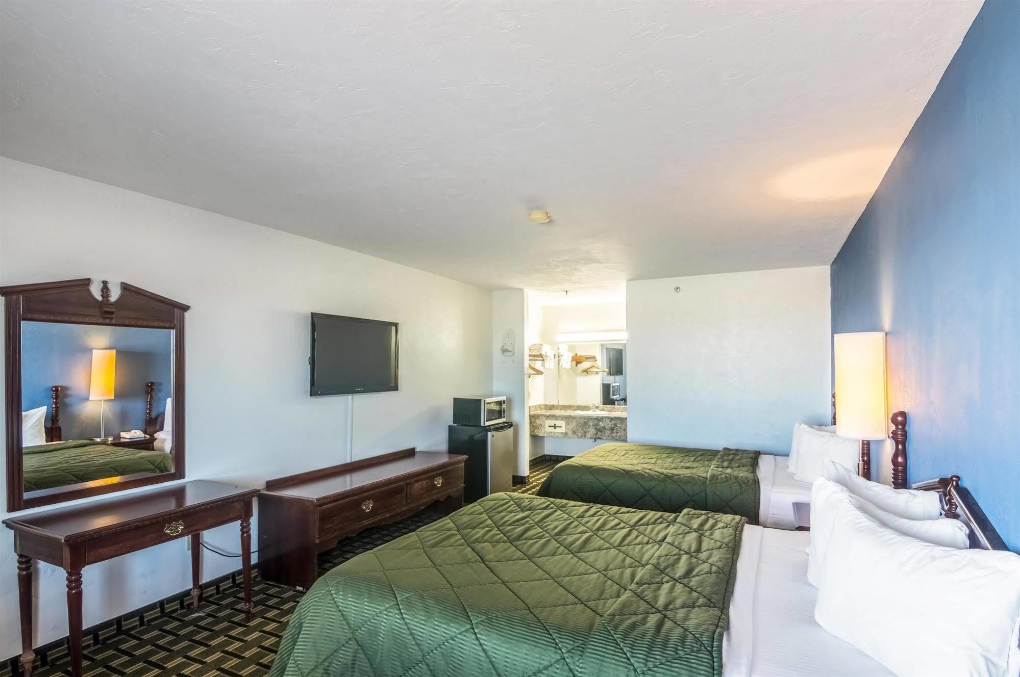 Motel 6 Erick エクステリア 写真