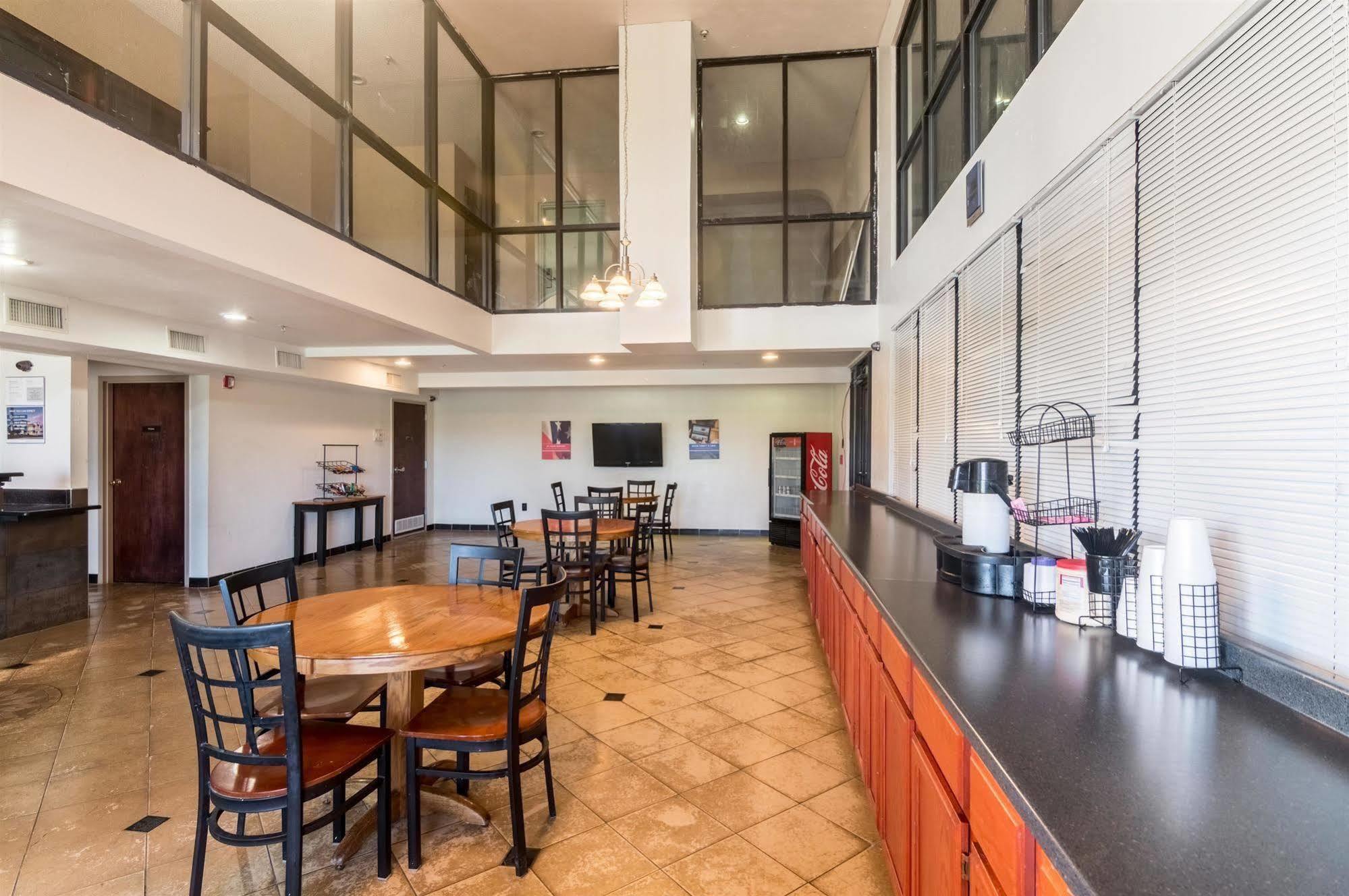 Motel 6 Erick エクステリア 写真