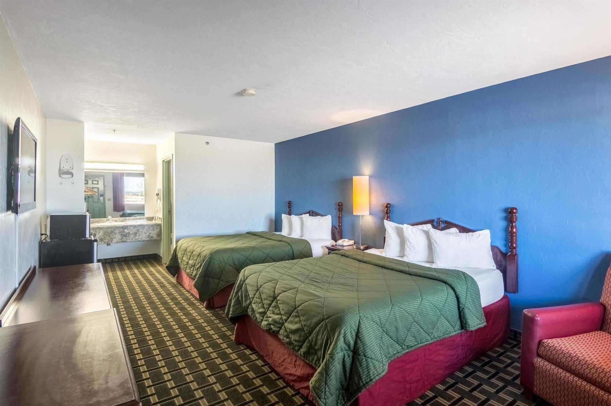 Motel 6 Erick エクステリア 写真