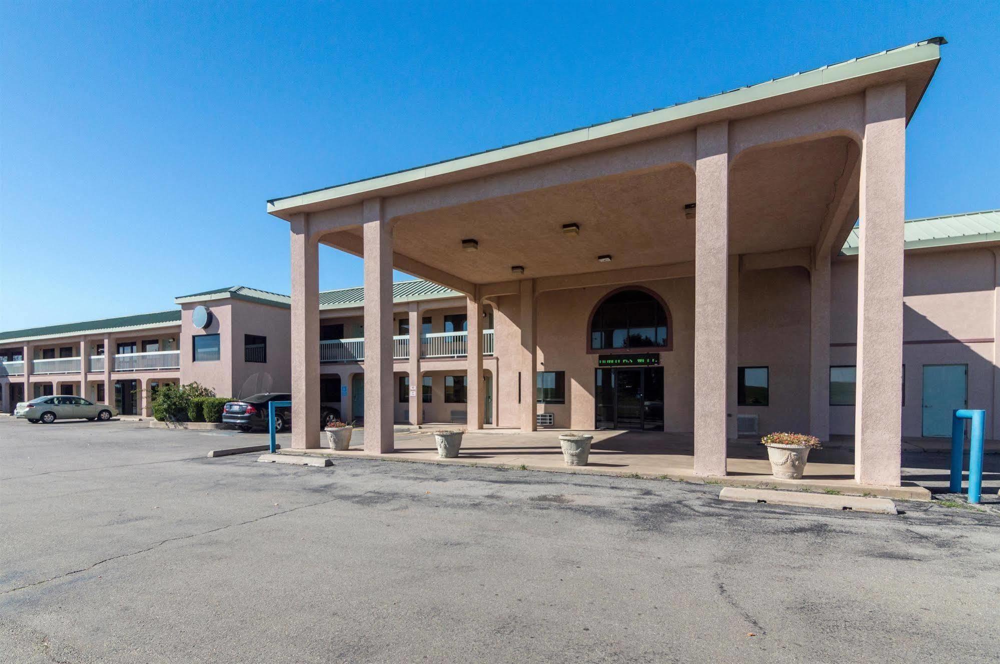 Motel 6 Erick エクステリア 写真