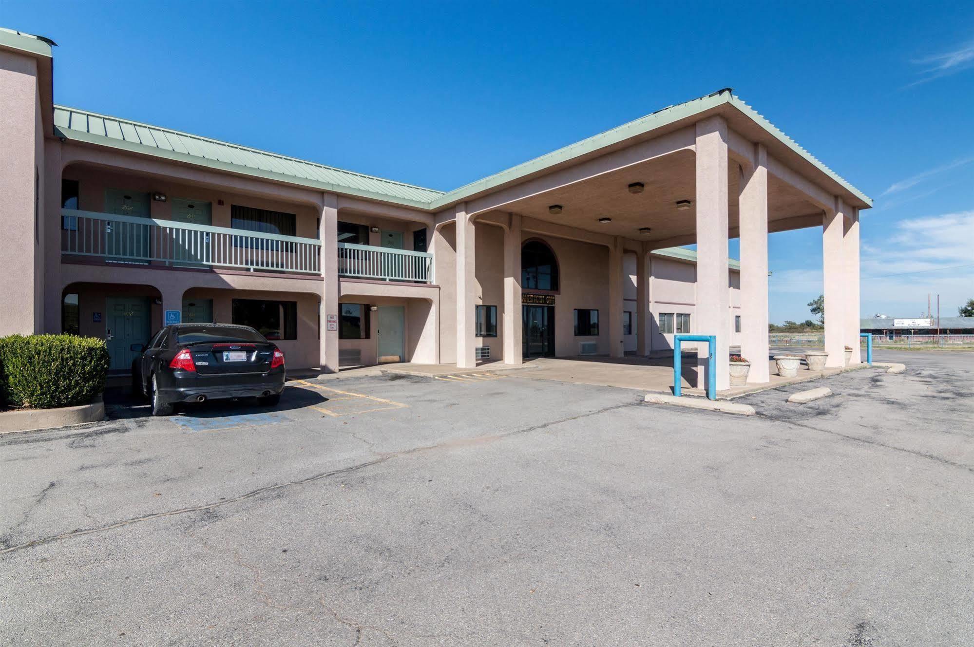Motel 6 Erick エクステリア 写真